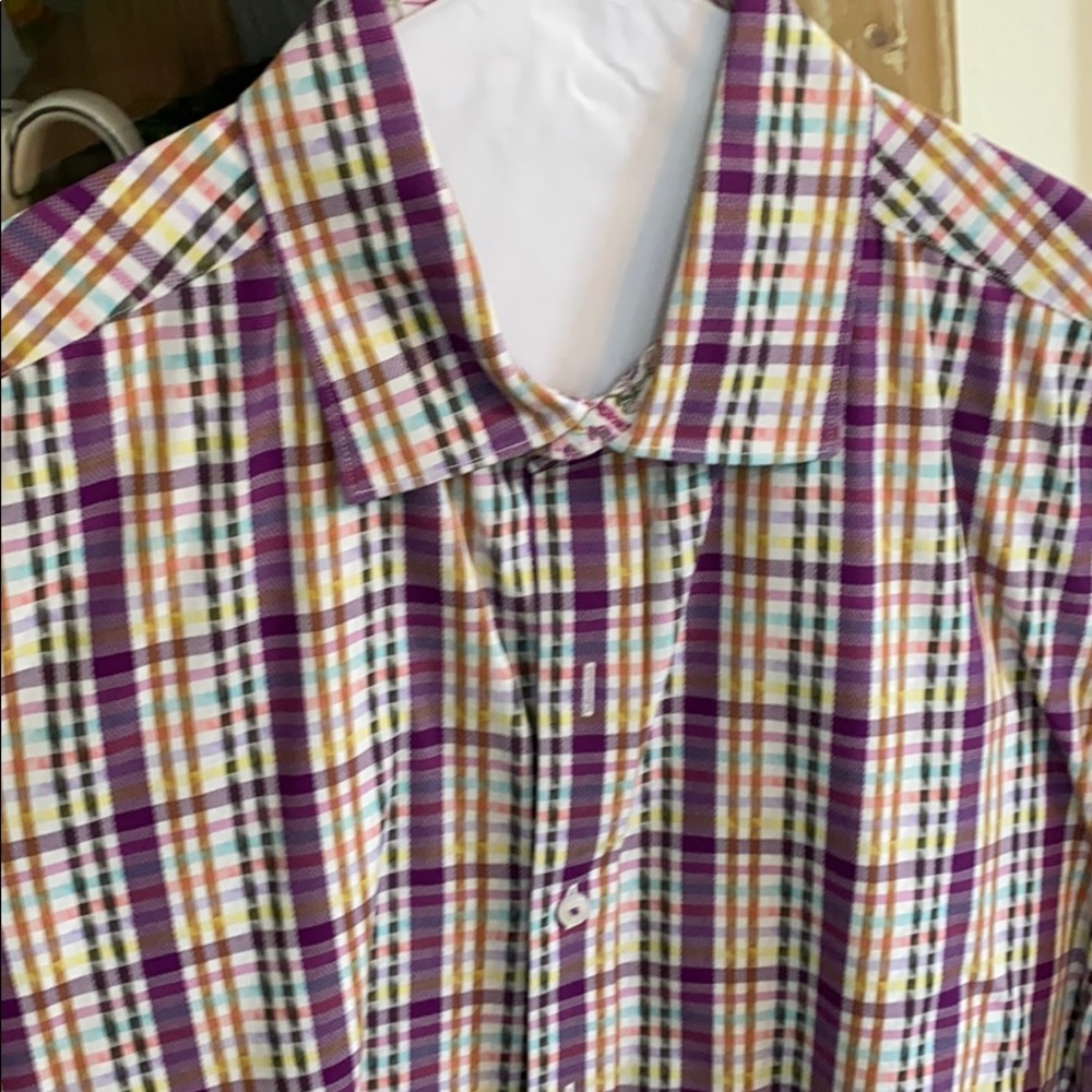 Robert Graham shirt